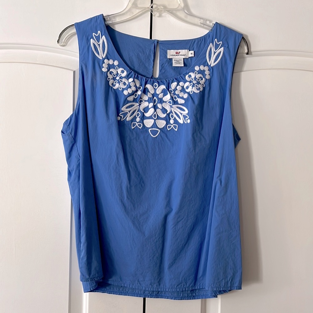 Vineyard Vines sleeveless top